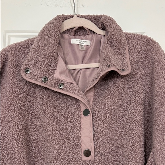 NWOT Cable & Gauge Studio Mauve Teddy Snap Pullover - Picture 2 of 6